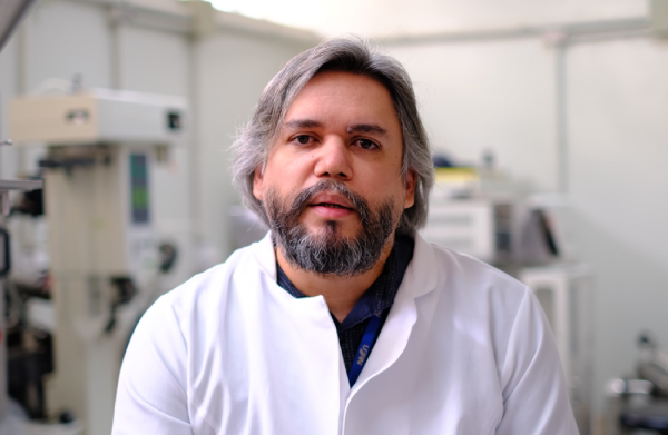 Prof. Dr. Adley Antonini Neves de Lima